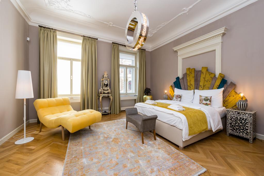 Grand Central Residence By Tkc Prague Exterior photo