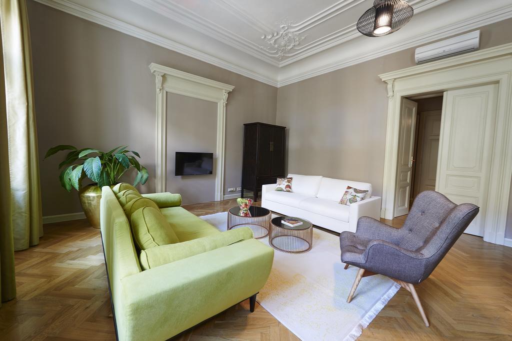 Grand Central Residence By Tkc Prague Exterior photo