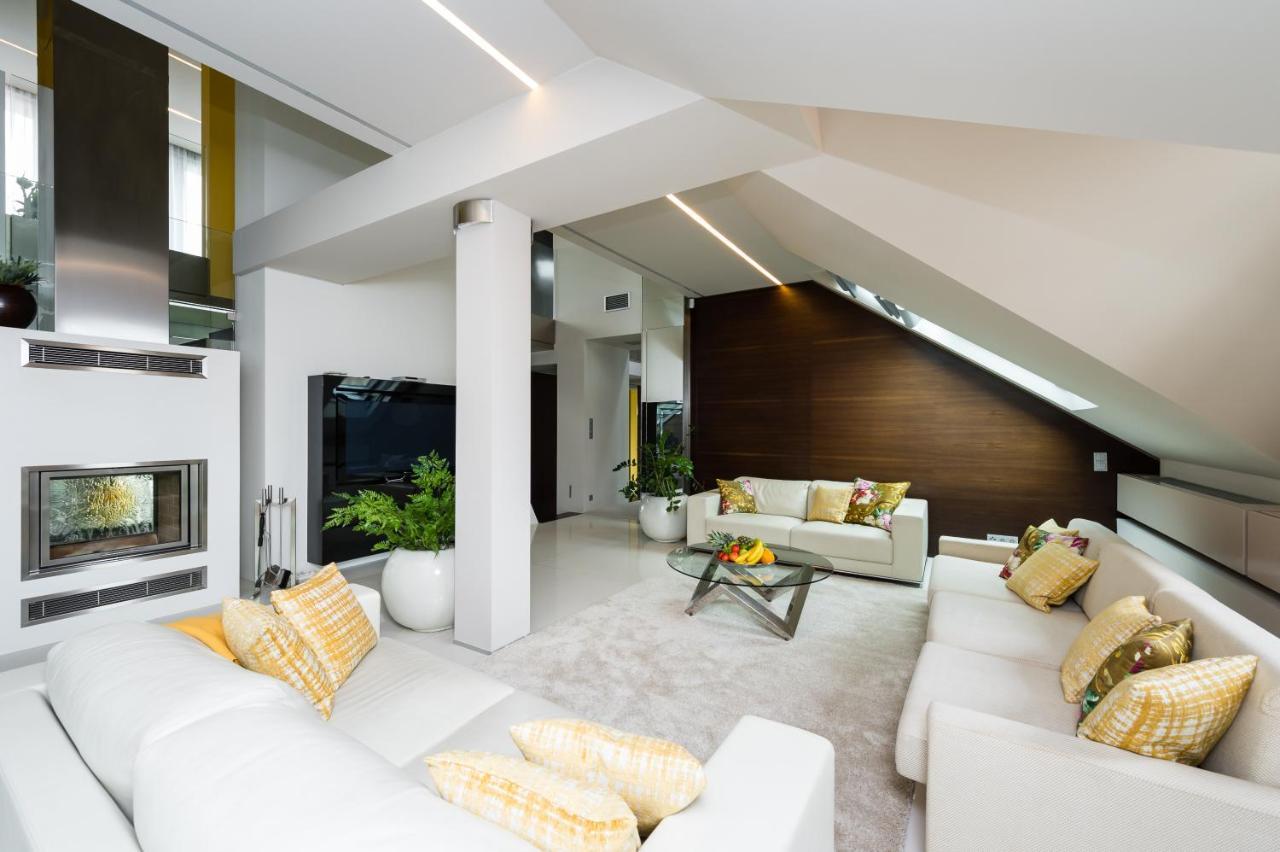 Grand Central Residence By Tkc Prague Exterior photo